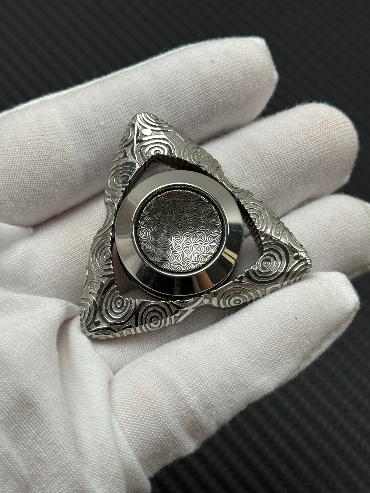 Mave 1.1 Damasteel Etched