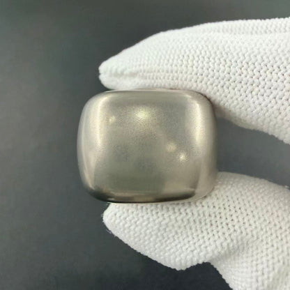 Sugar Cube Titanium