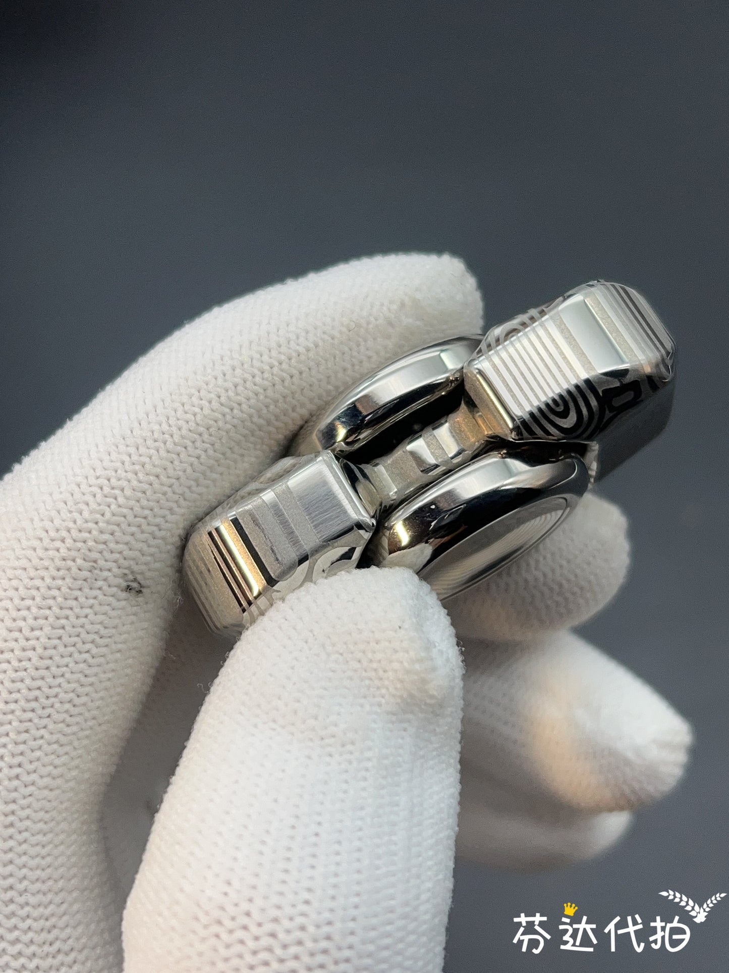 Spindle Batch Ii Stainless Steel Titanium