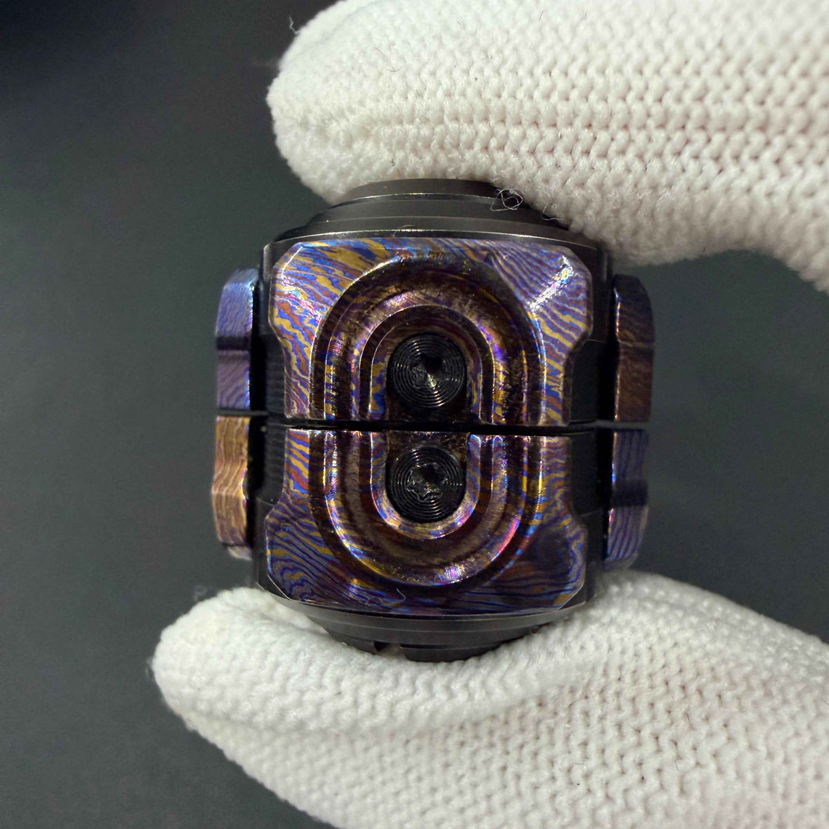 SHAKE Mokuti Titanium
