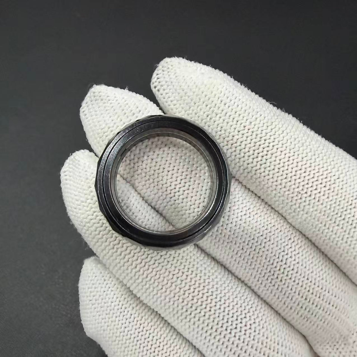 Pig Ratchet Zirconium
