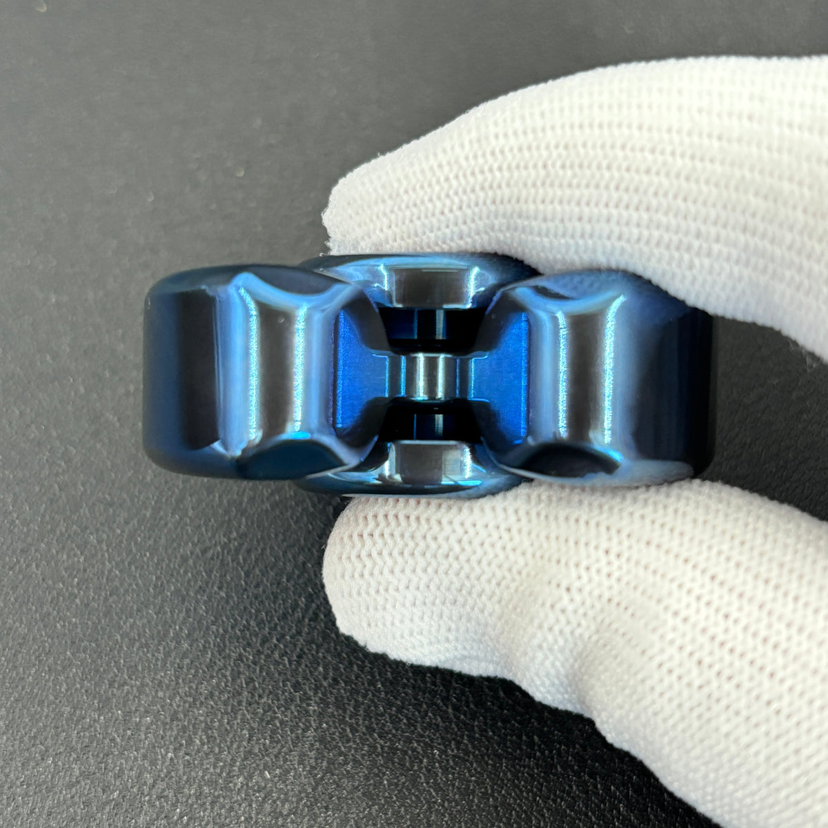 Zhenyue Bearing Cap Zirconium