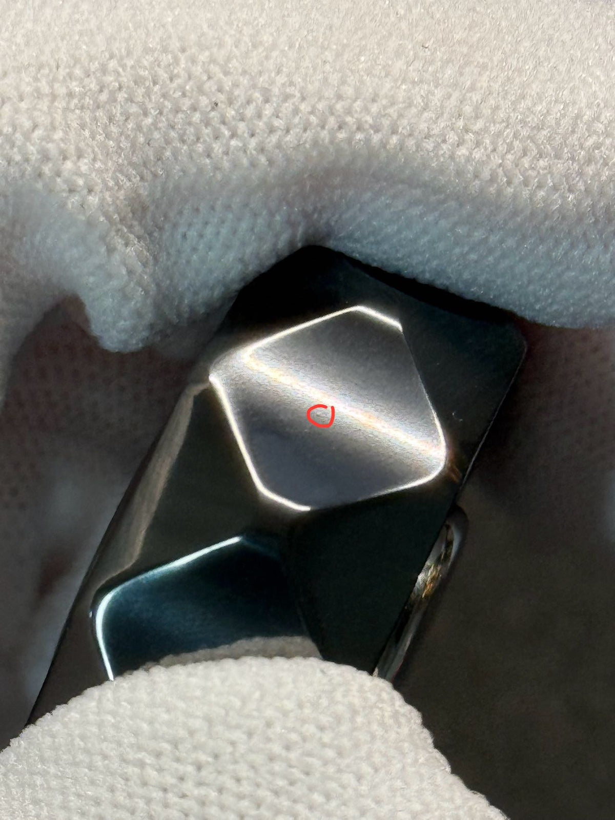 BIT 05 Zirconium