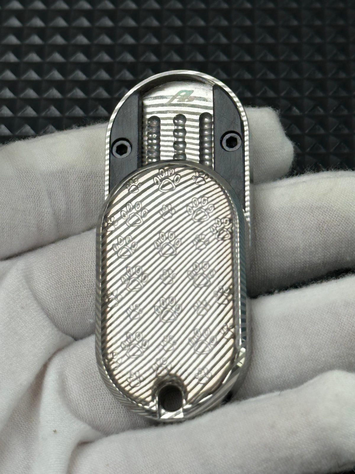 F2 Damasteel