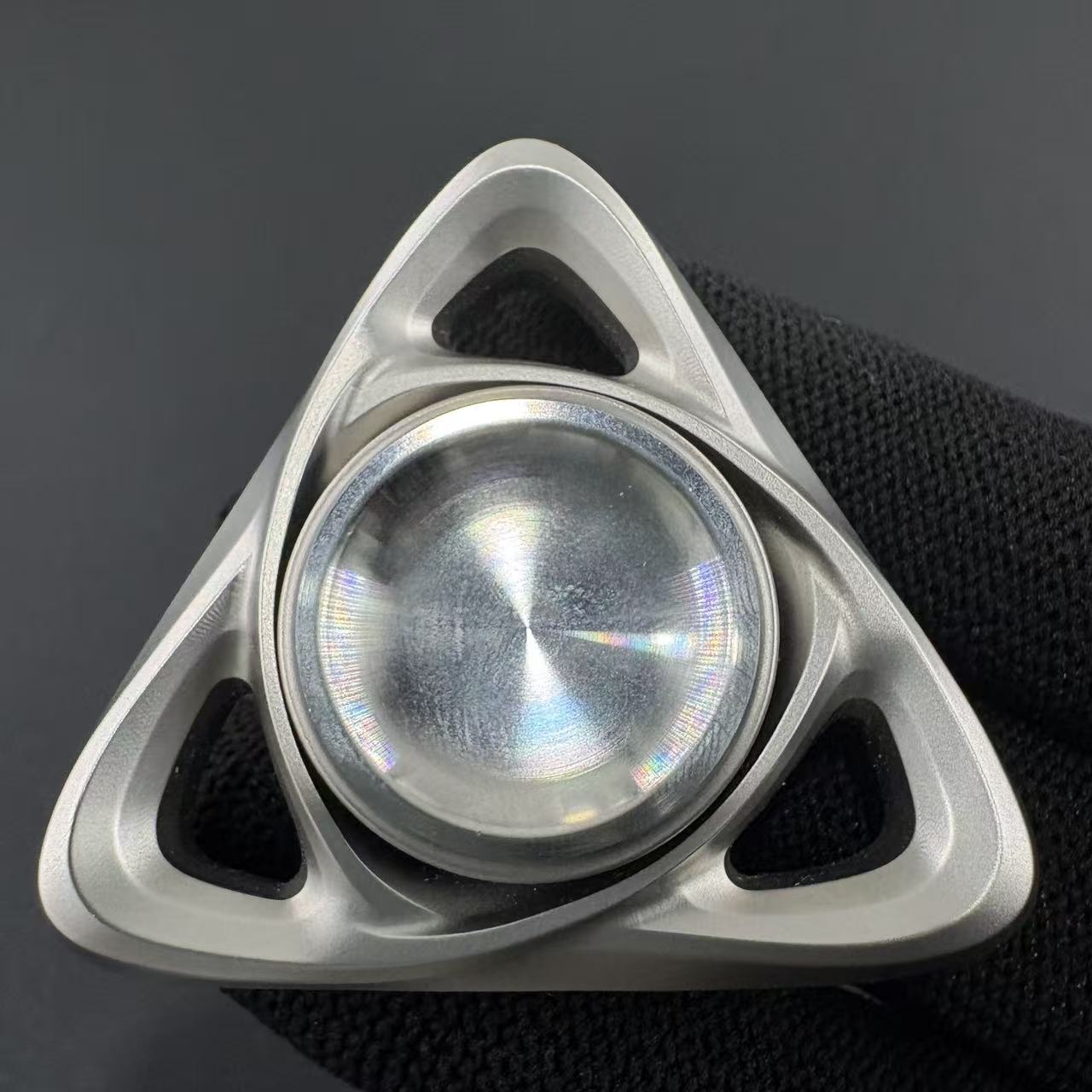 Loop Stratus Stainless Steel