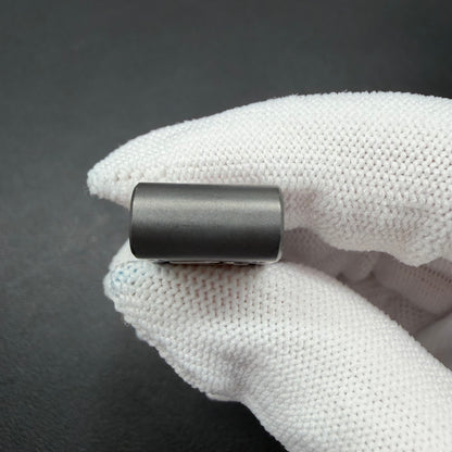 Buckle Zirconium