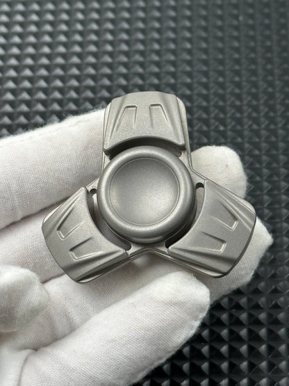 G One Titanium