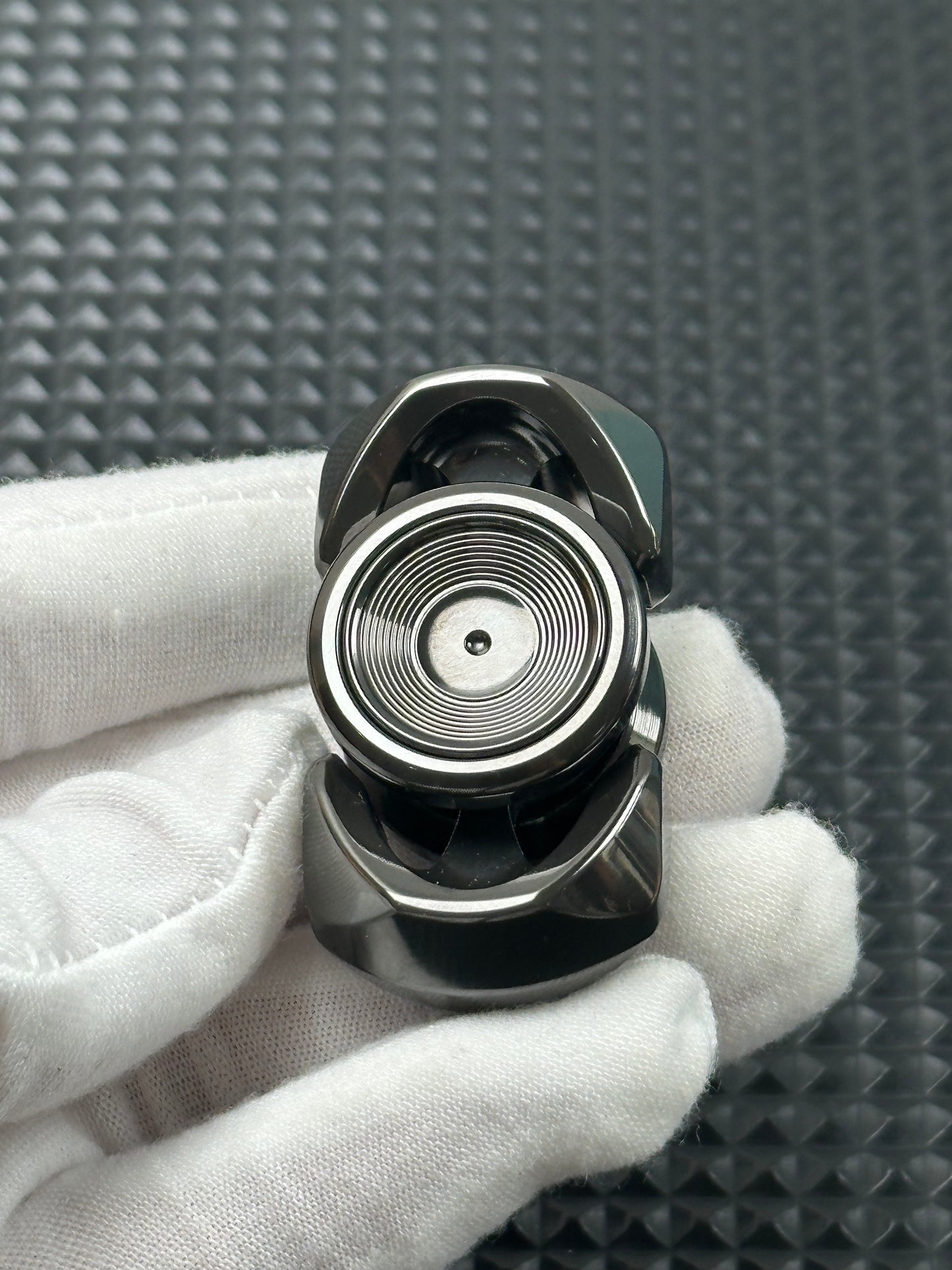 Libra Zirconium Polished