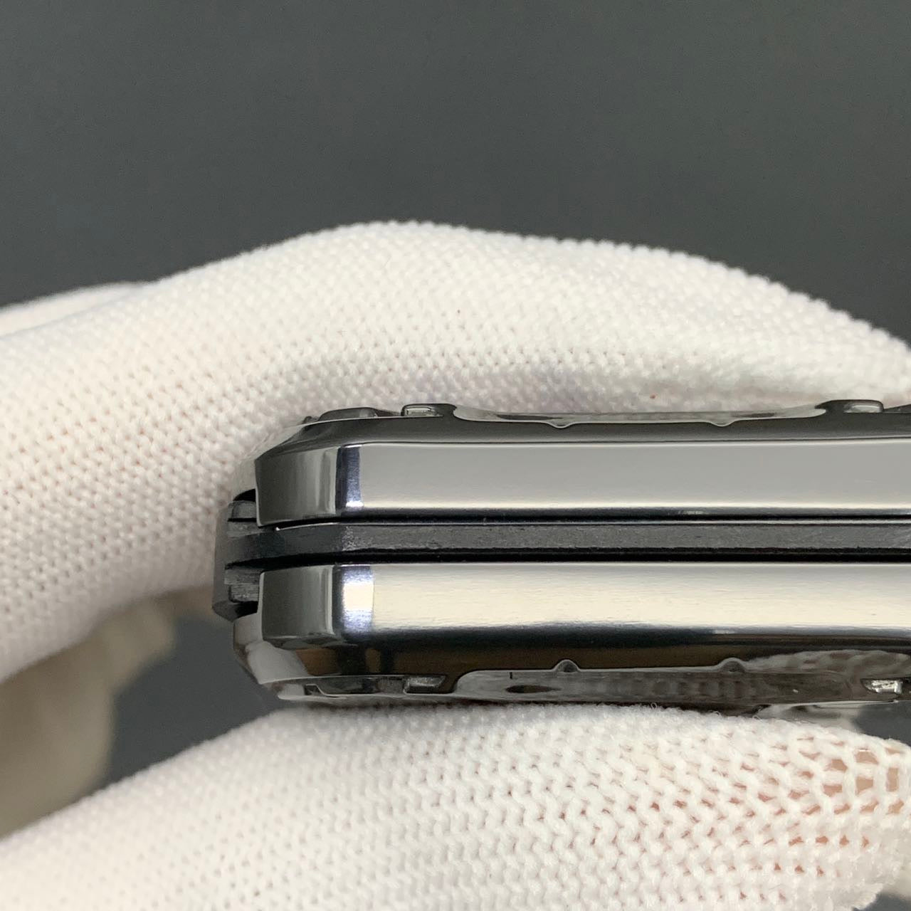 Slider No.8 Shell Zirconium