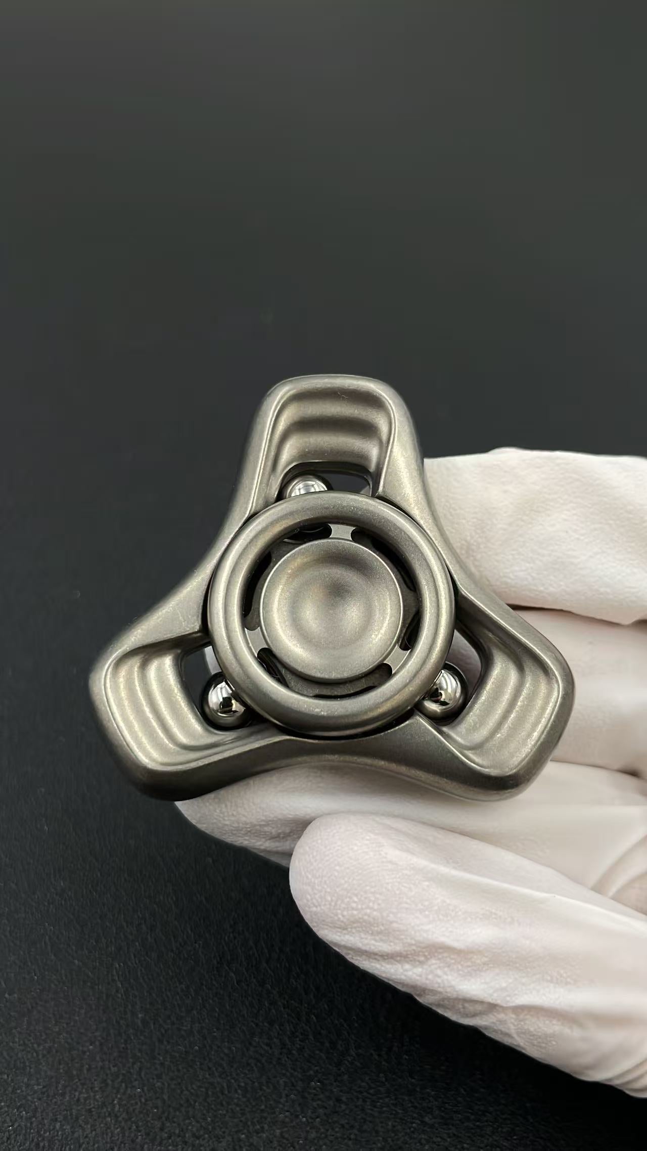 Folding Leaf Mini Titanium