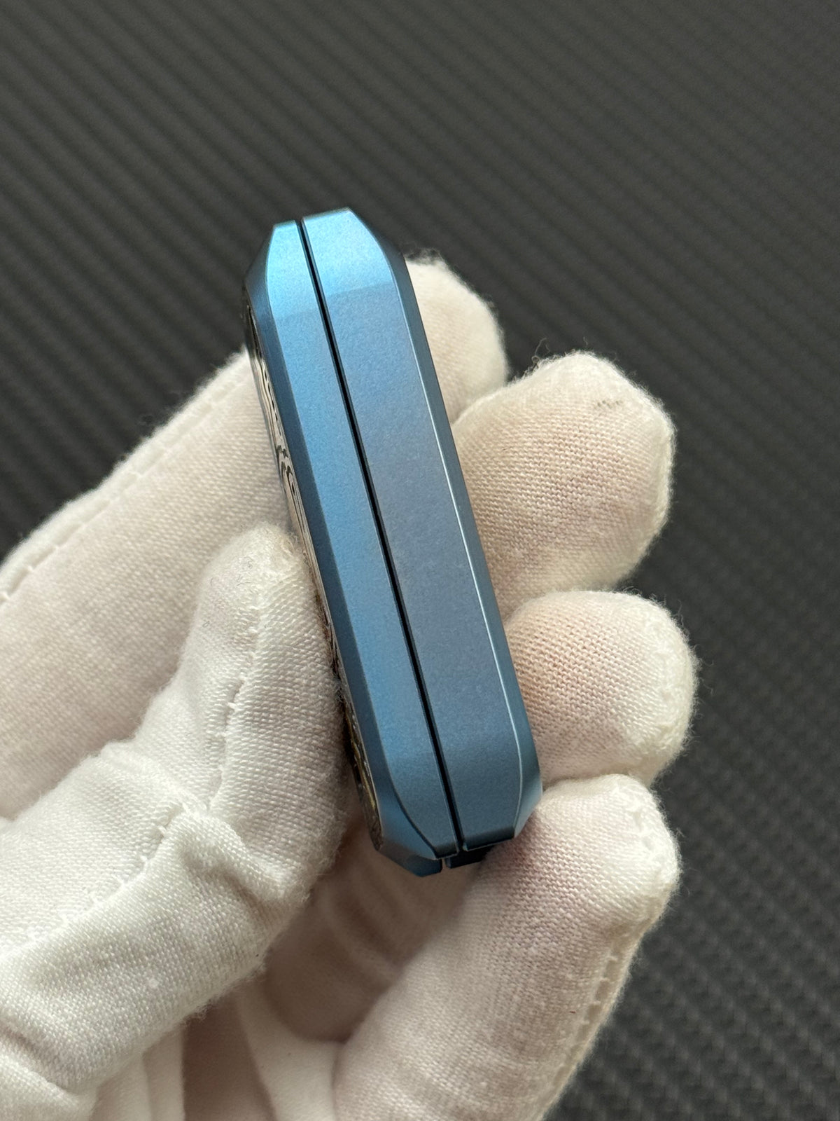 LIMBO Titanium