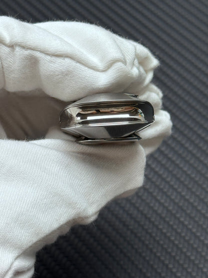 Lentic Titanium