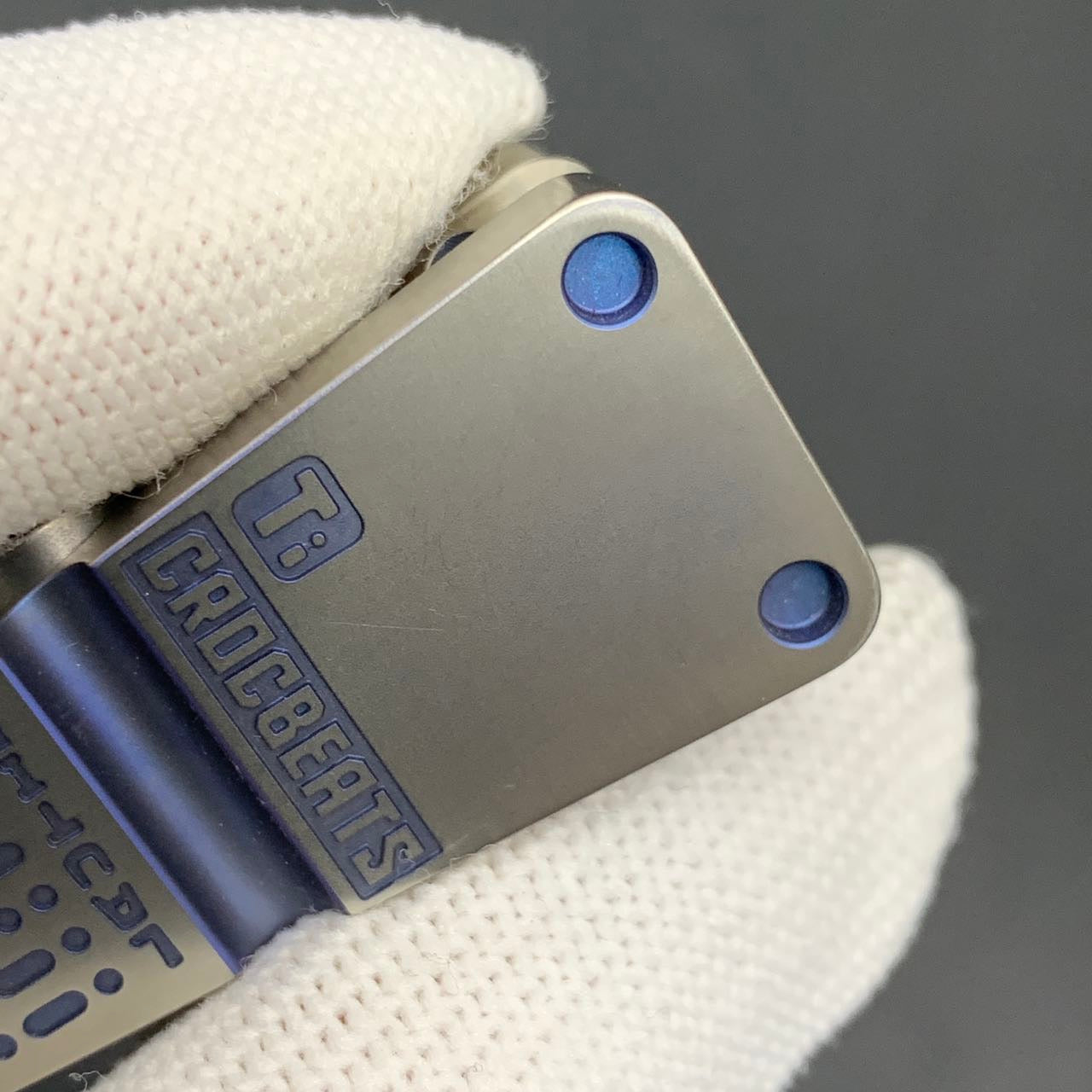 Crocbeats Titanium