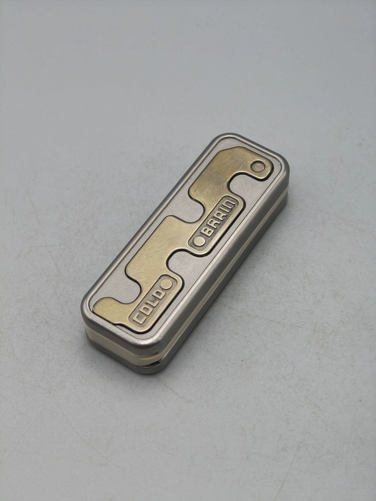 Snake Titanium