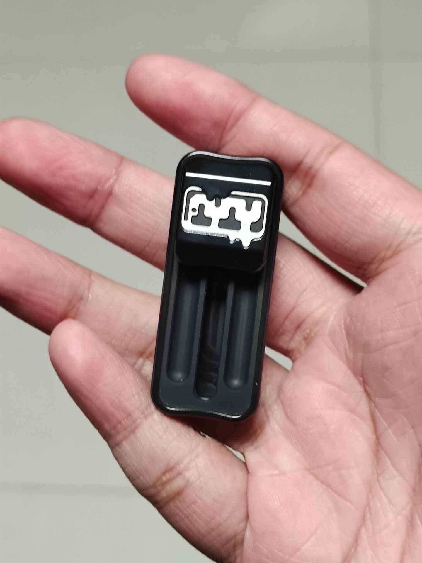 Snake Push 2.0 Zirconium