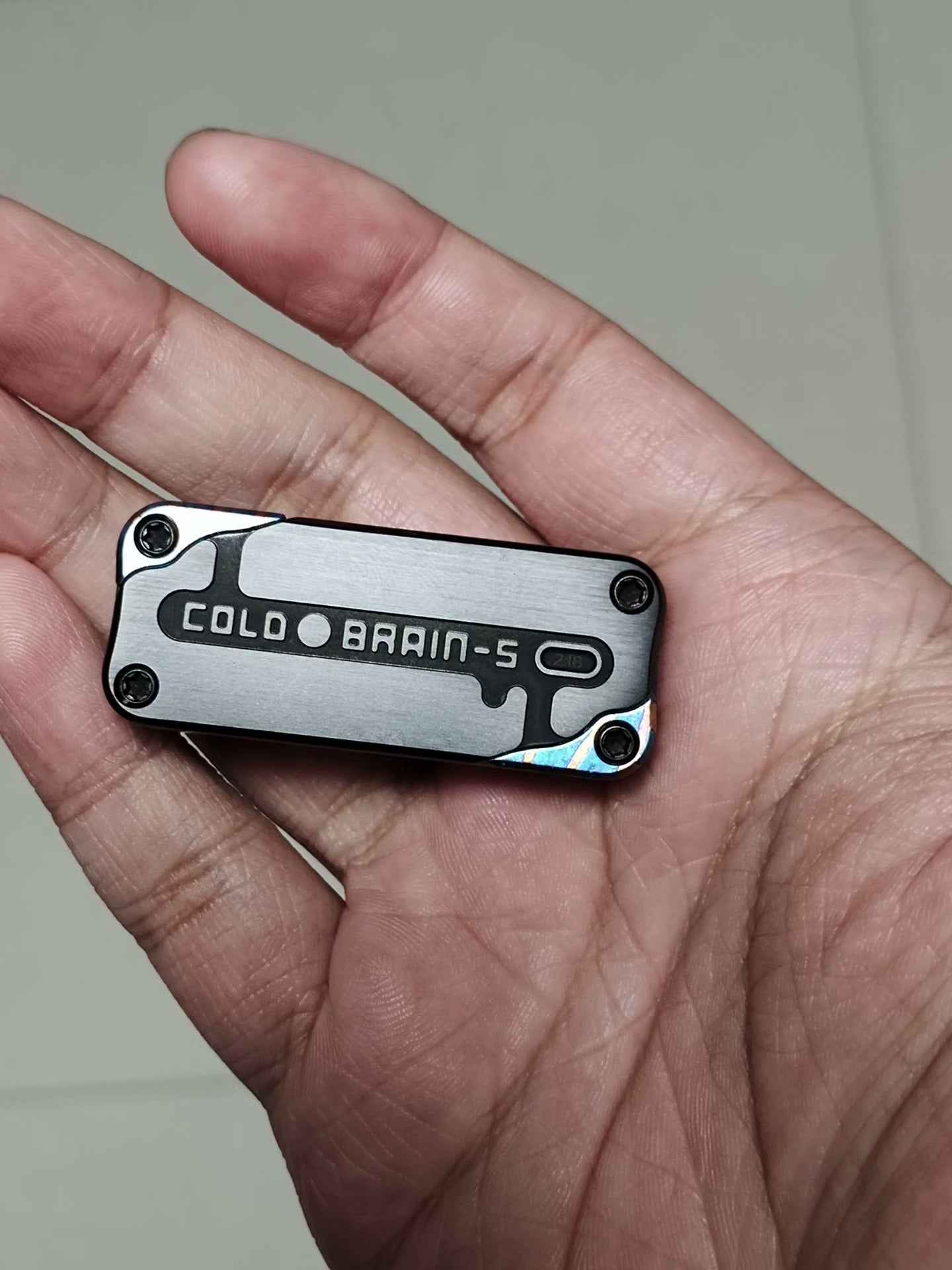 Snake Push 2.0 Zirconium