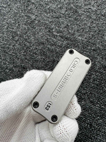 Snake Titanium