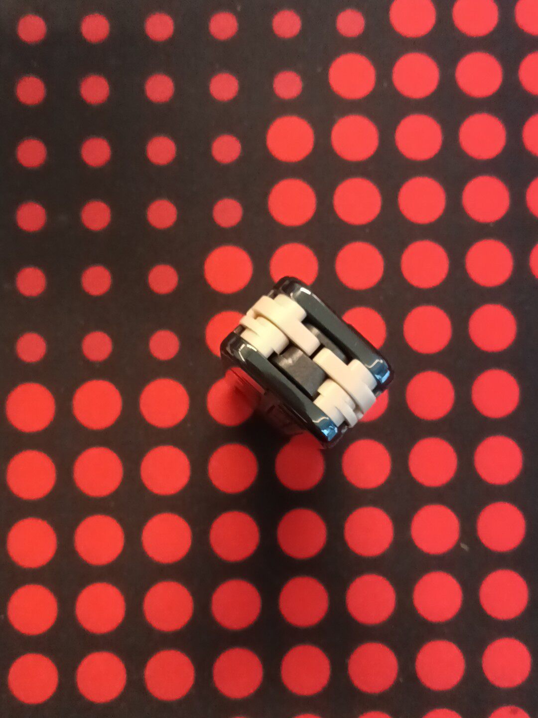 Snake Zirconium Zircuti