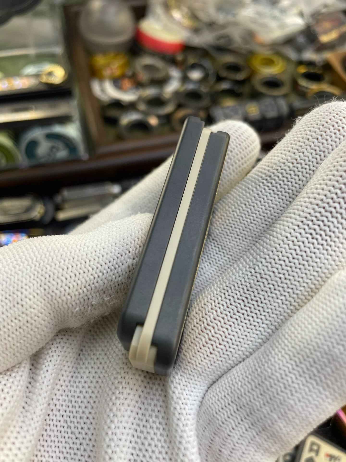 Snake Zirconium