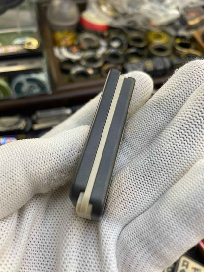Snake Zirconium