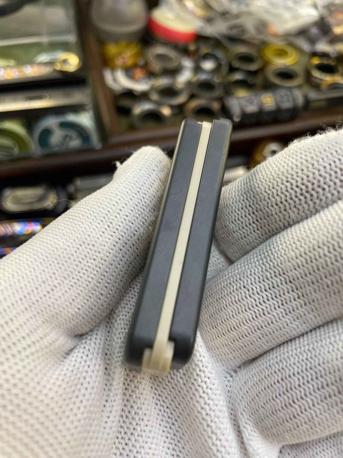 Snake Zirconium