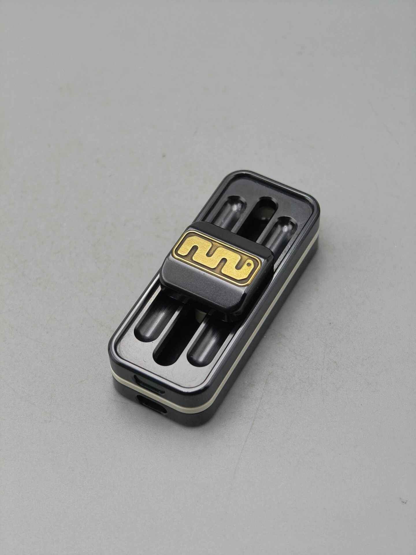 Snake Push 1.0 Zirconium