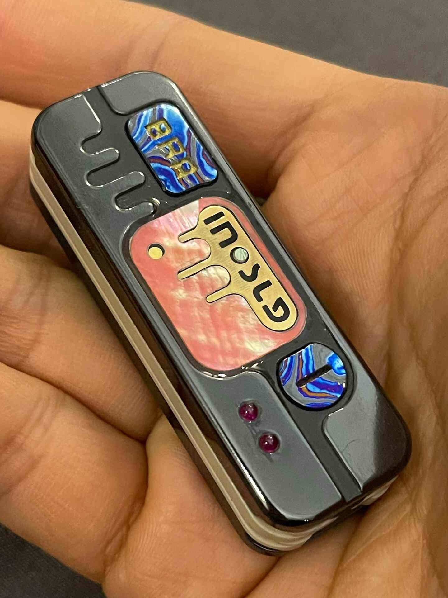 Snake Zirconium