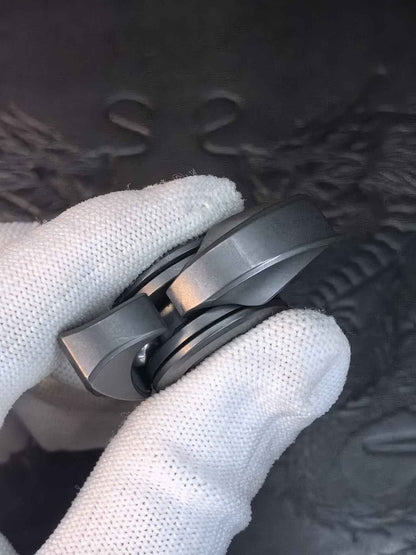 Ball Shark Zirconium