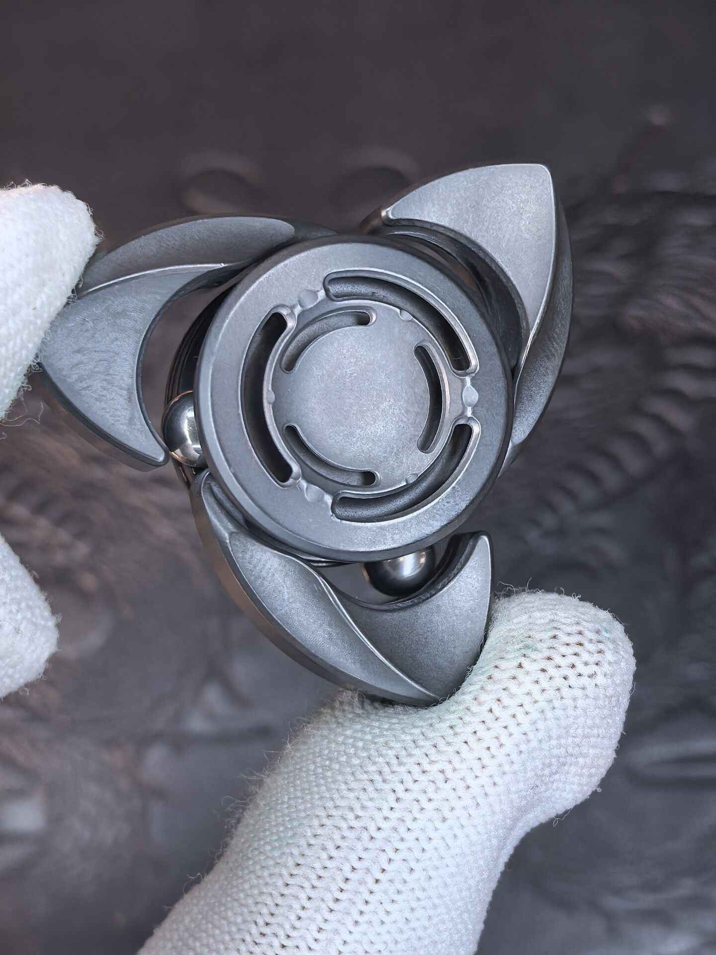 Ball Shark Zirconium