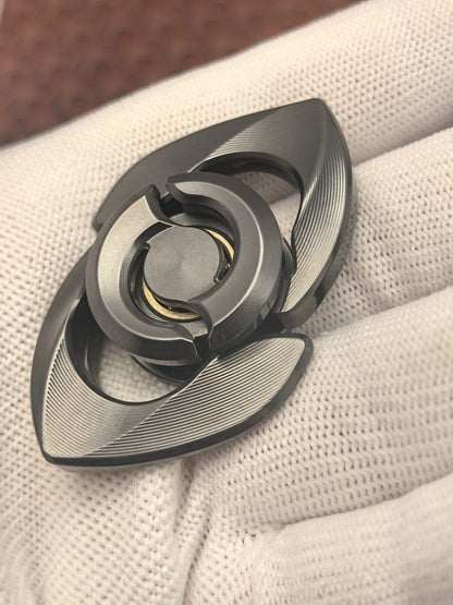 Baby Dolphin Zirconium