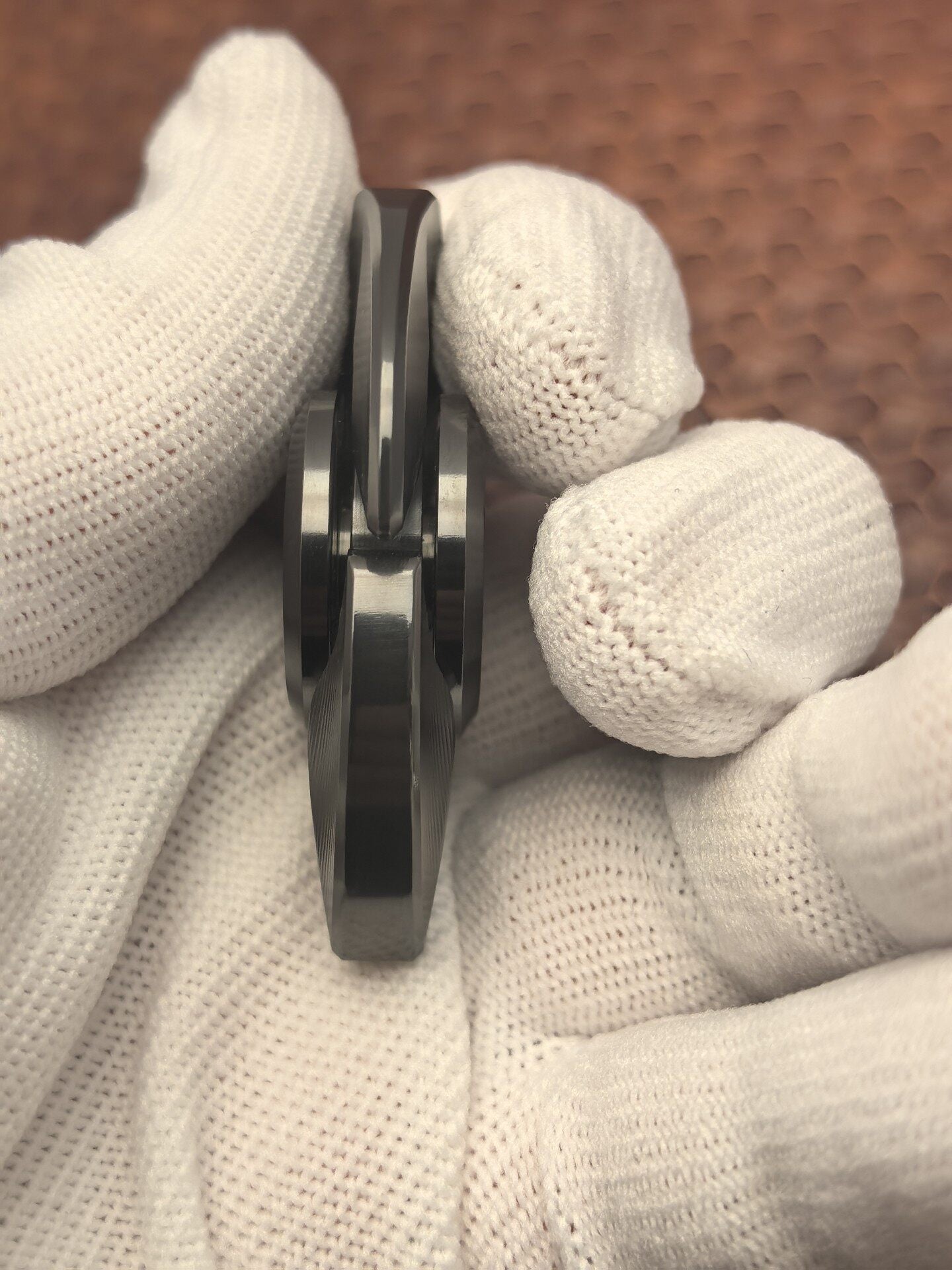 Baby Dolphin Zirconium