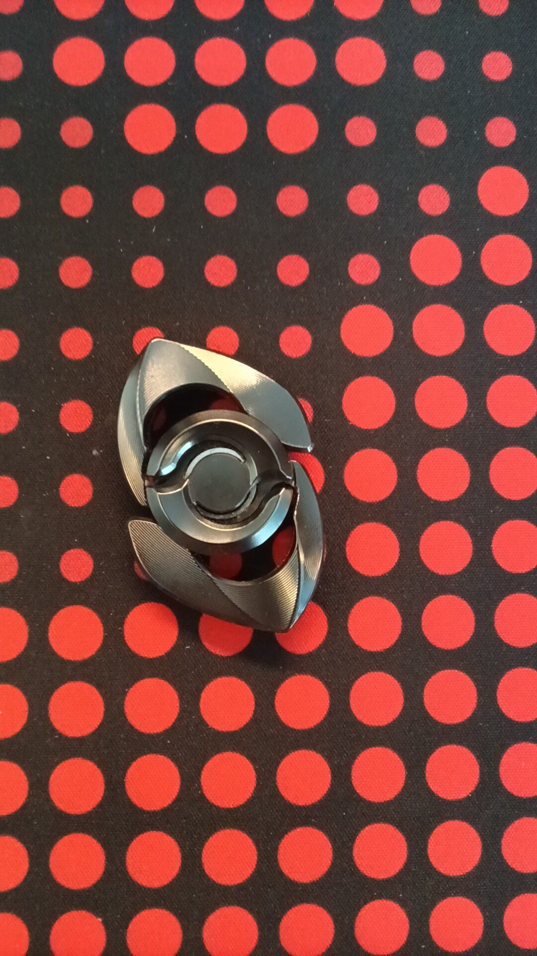 Baby Dolphin Zirconium