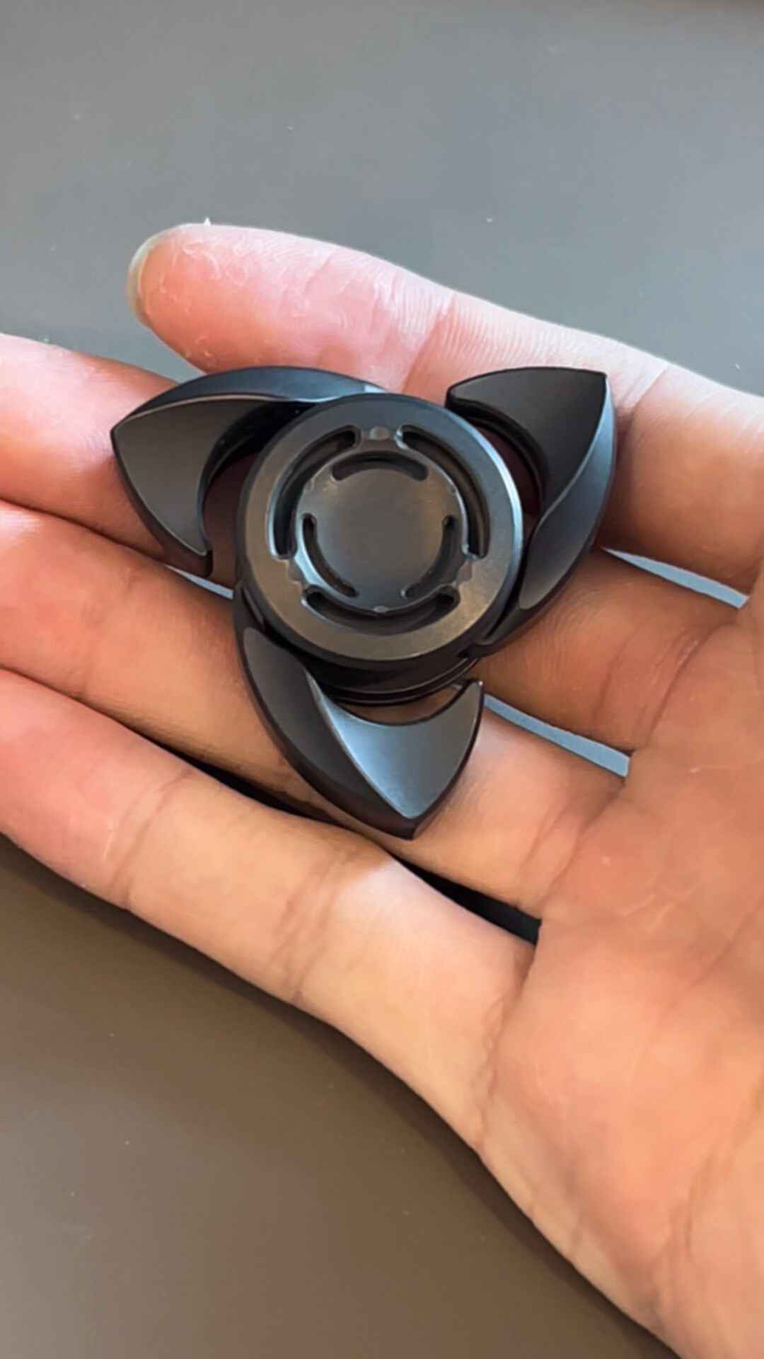 Ball Shark Zirconium