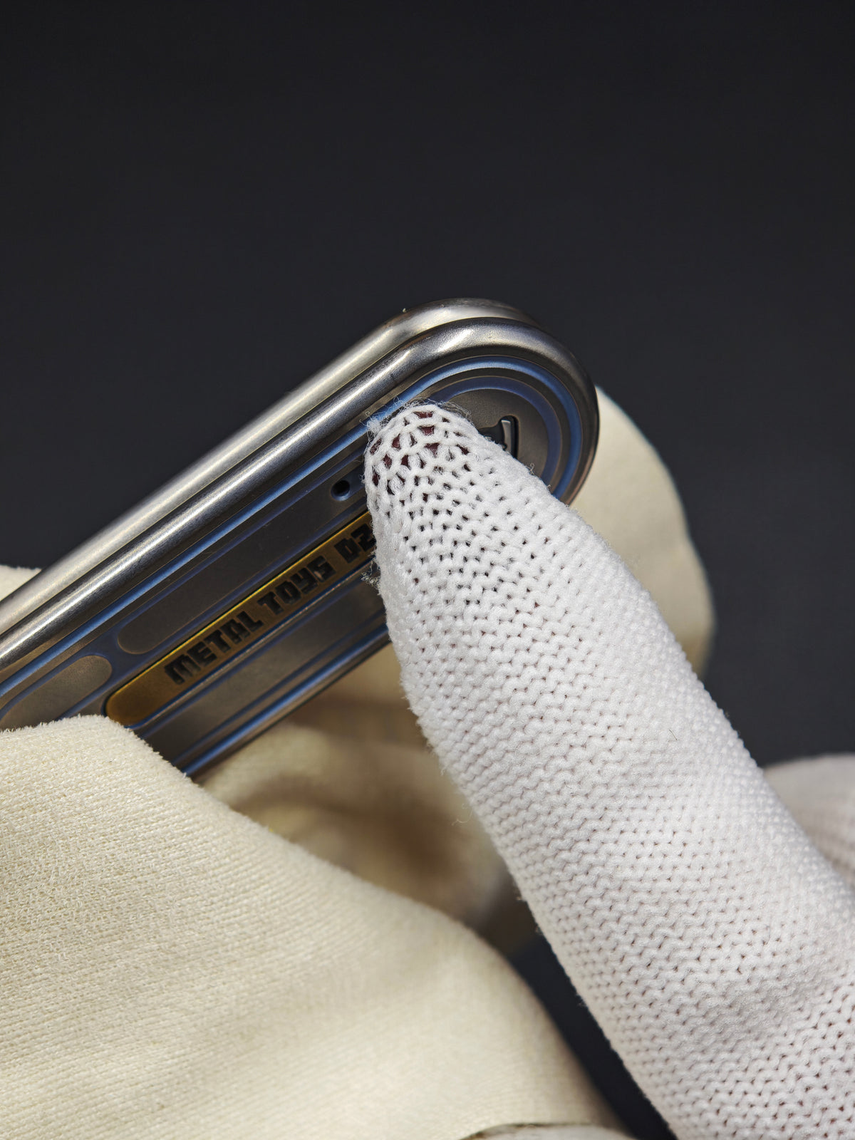 Top H Titanium