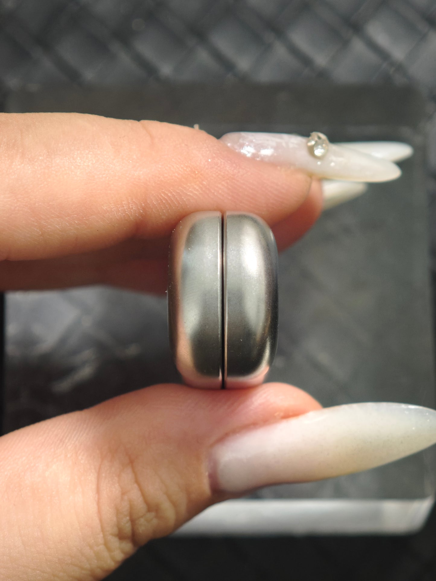 Floating Cloud Stainless Steel Stonewashed