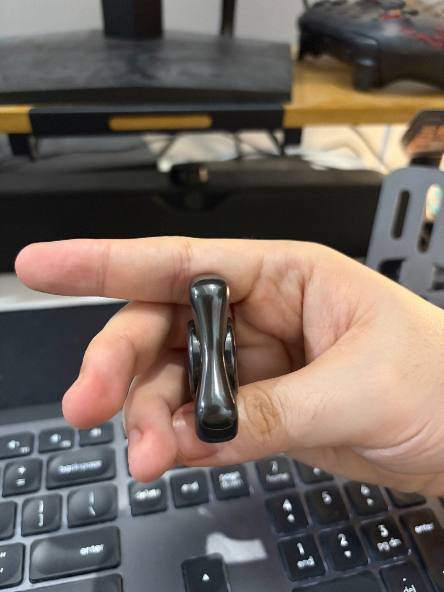 Folding Leaf Mini Zirconium