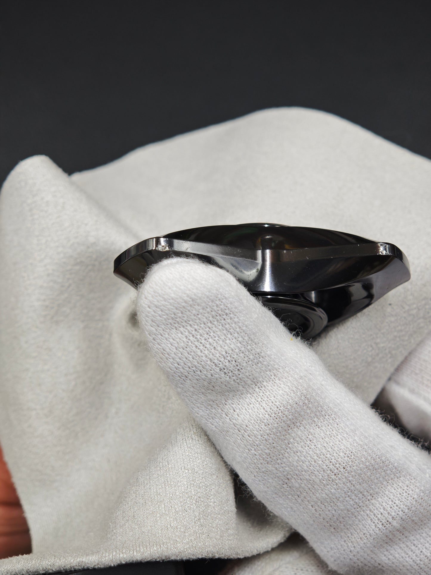 Liquid Zirconium Polished