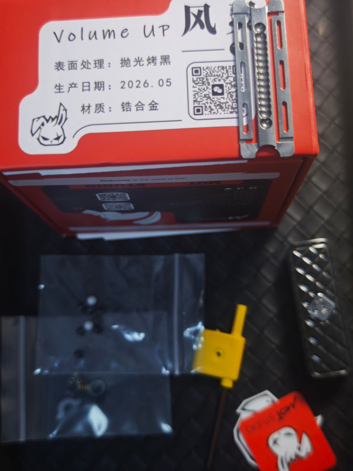 Feng Ling Zirconium Polished