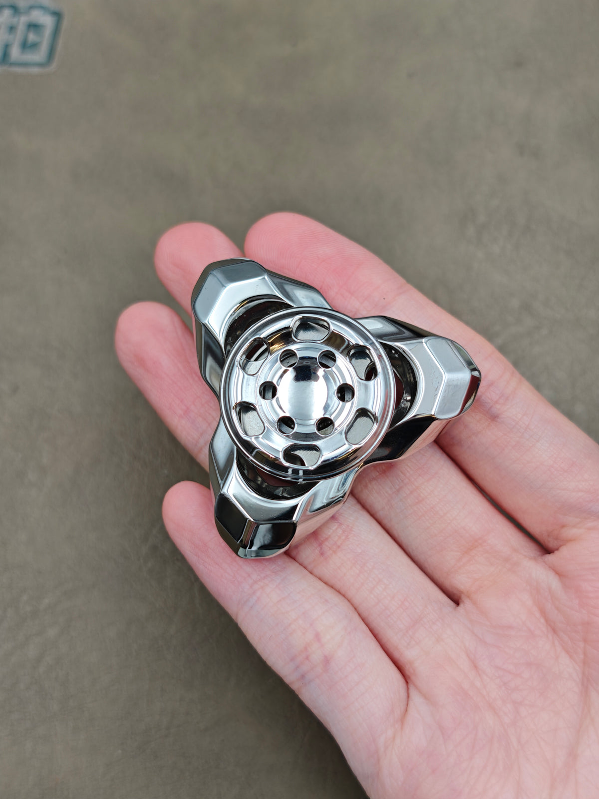 Chinchilla Stainless Steel Polished