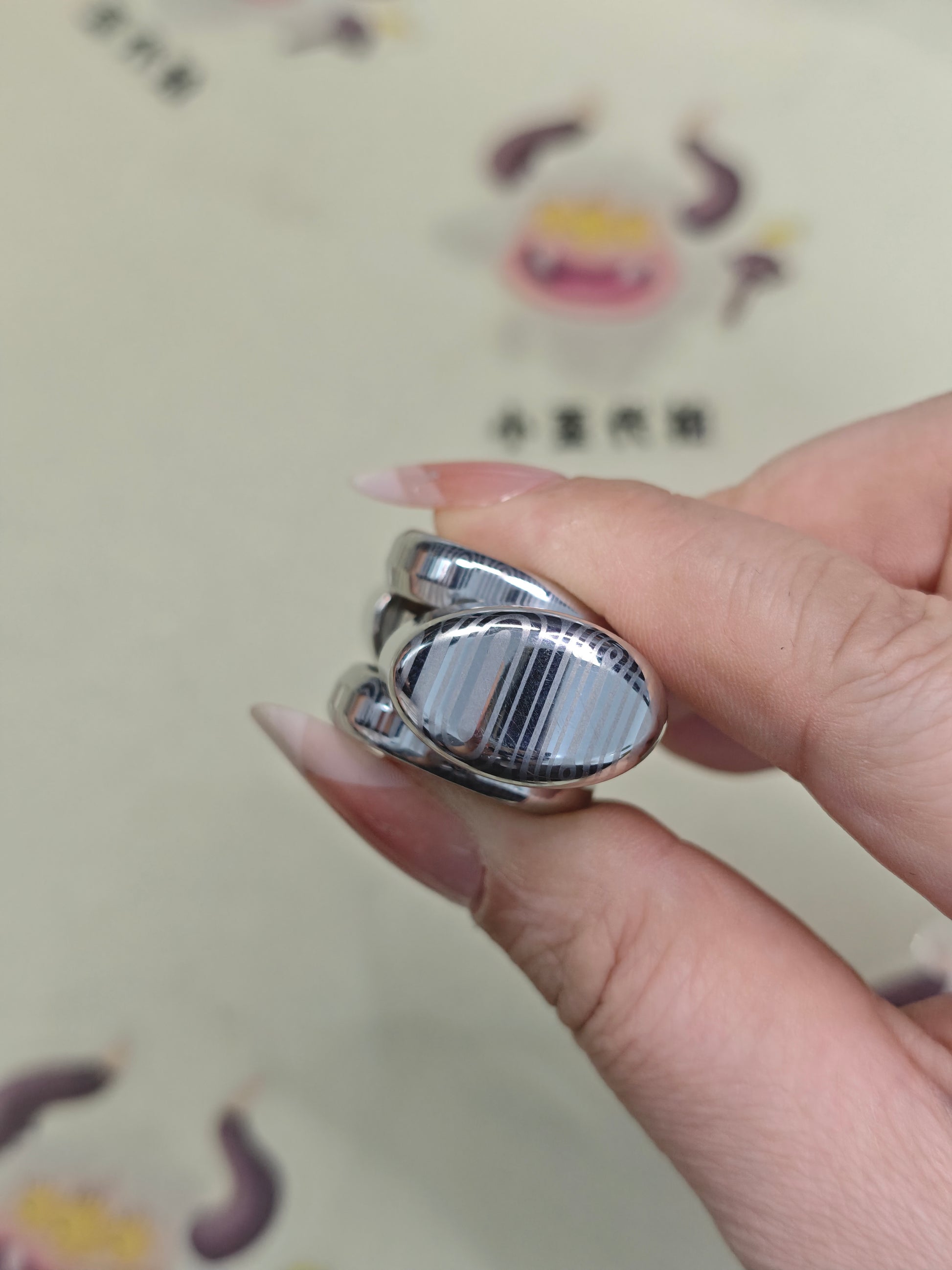 Lipstick Damasteel