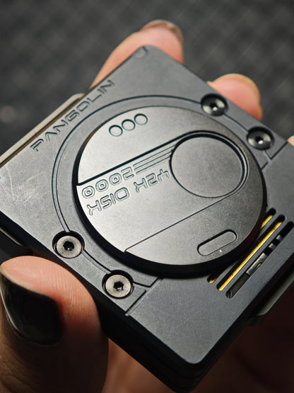 Millennium Y2K Disk Titanium