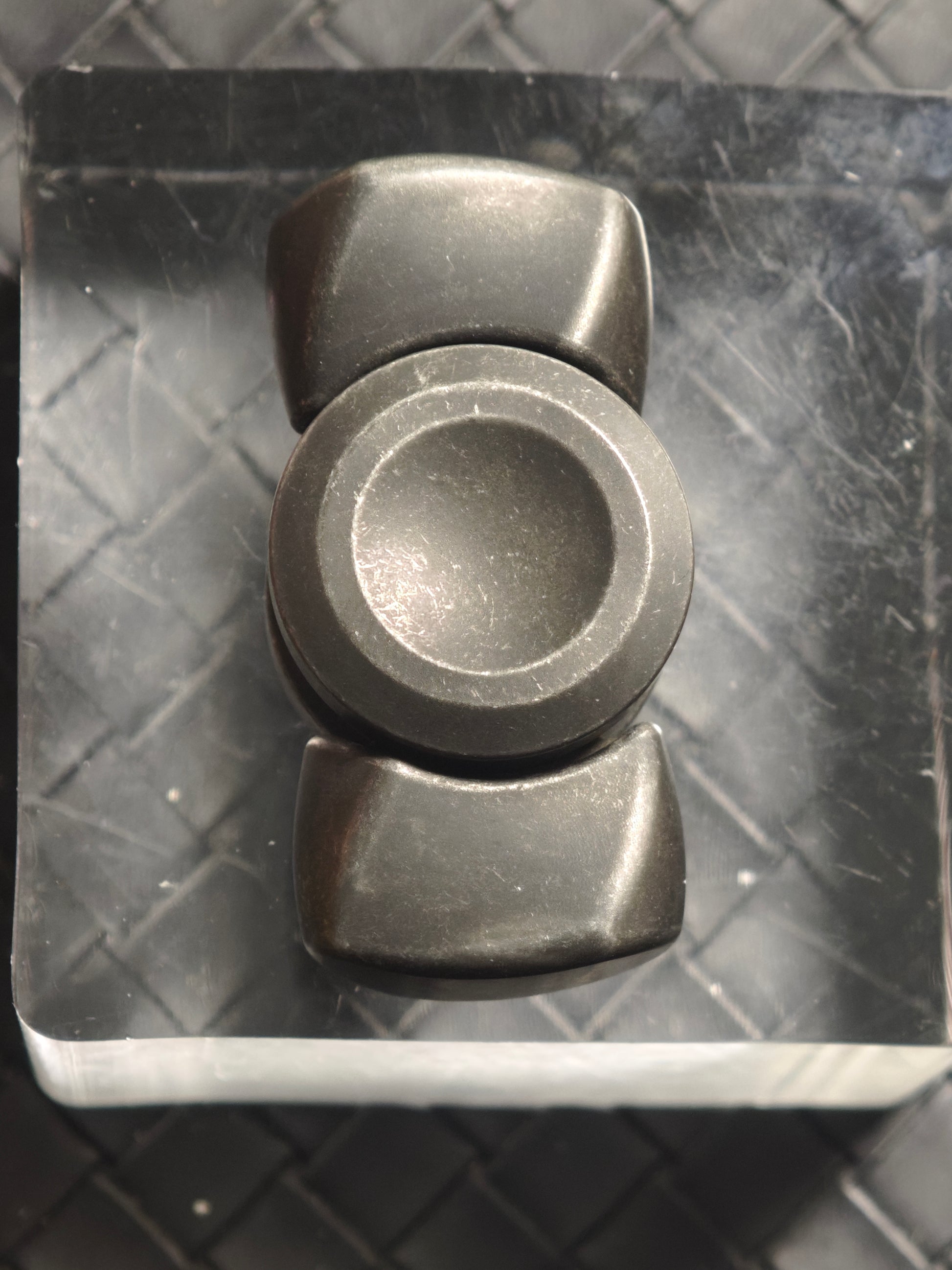 Zhen Stainless Steel