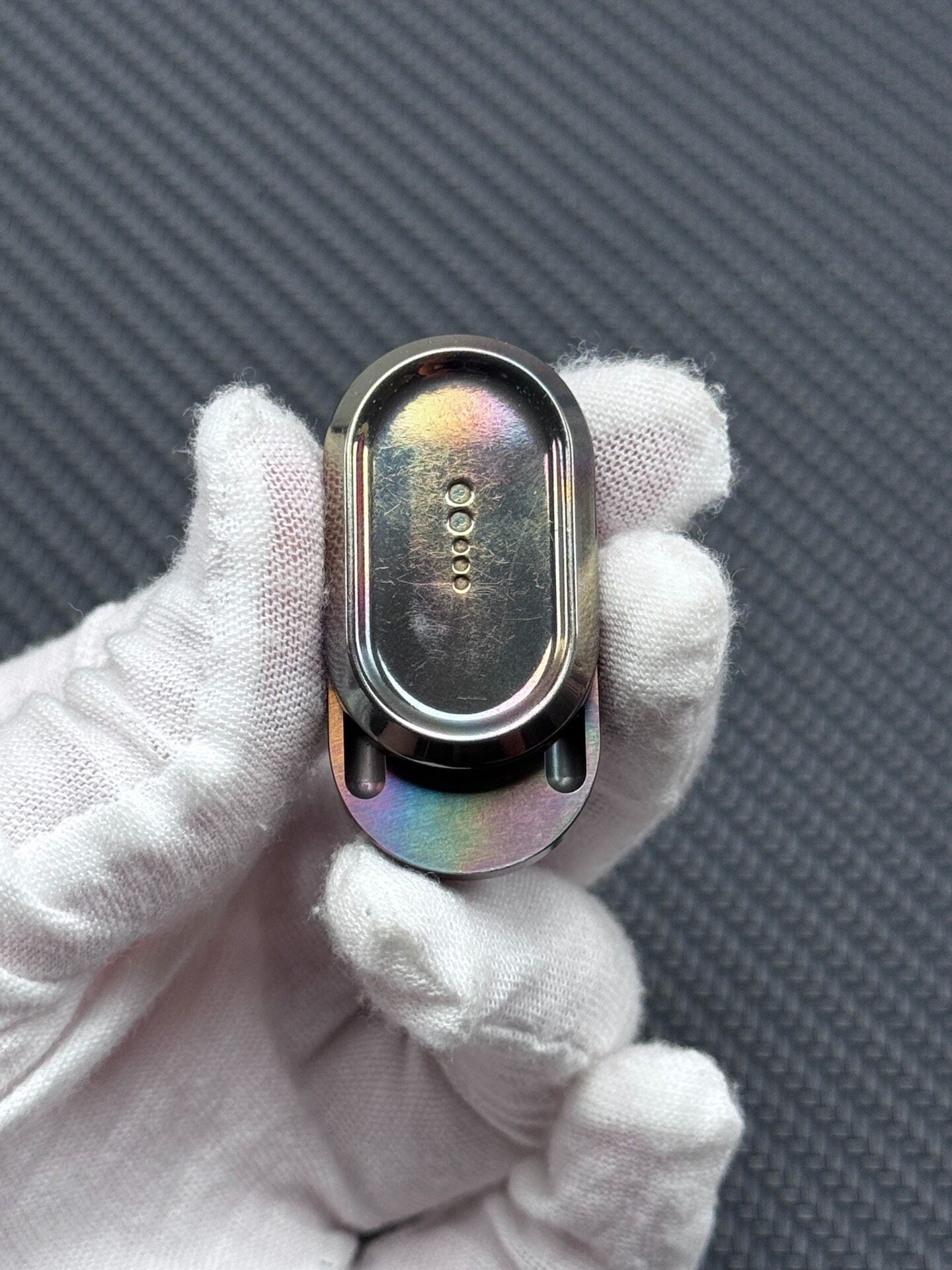 Slider Zirconium