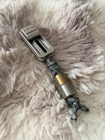 Snake Titanium