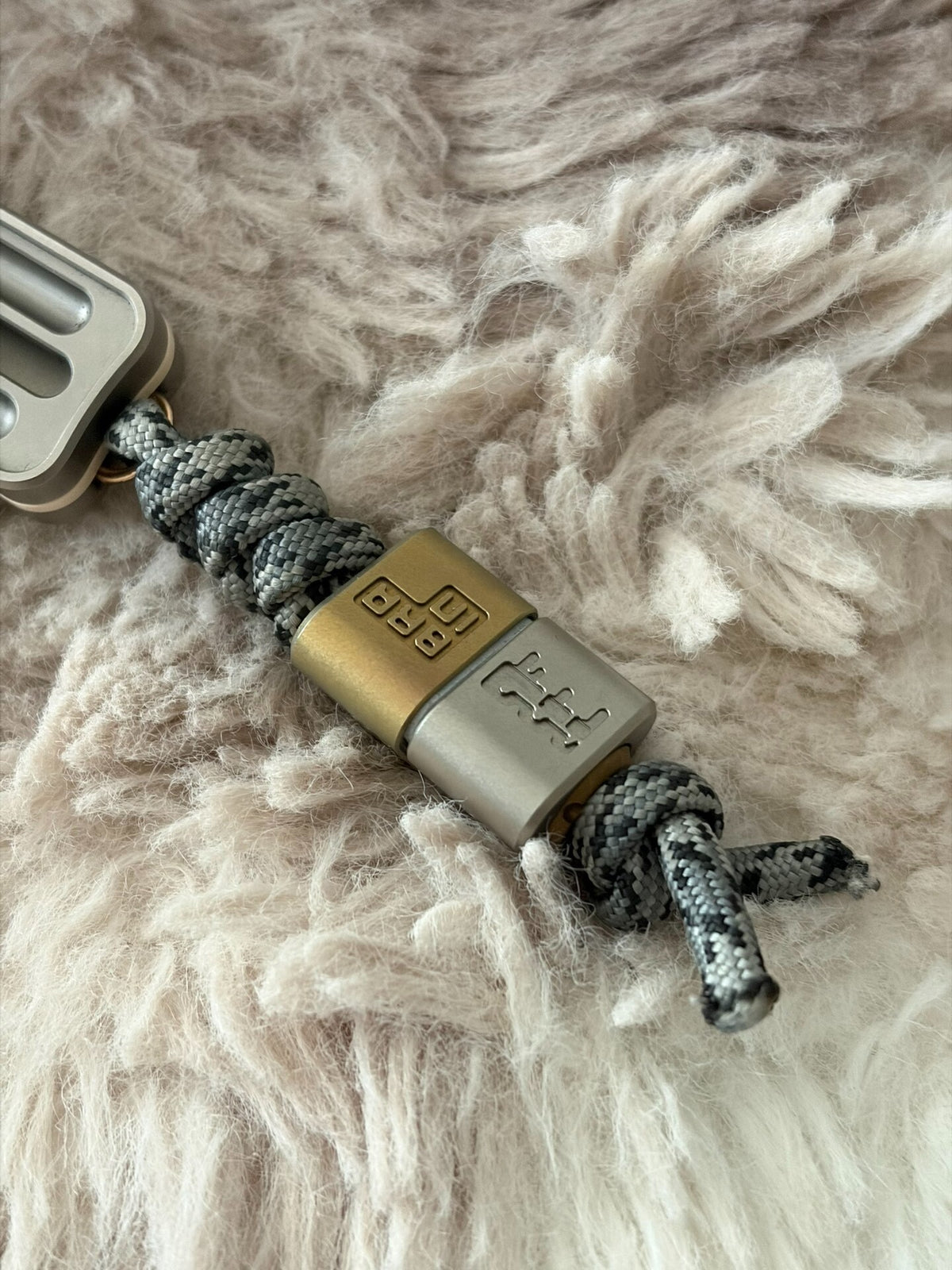 Snake Titanium