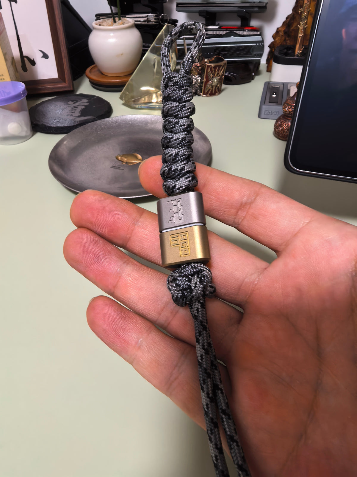 Snake Titanium