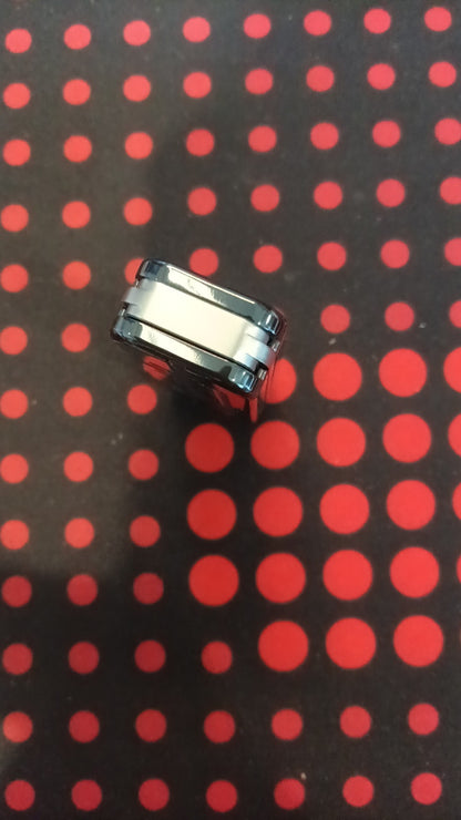 Snake Zirconium Zircuti
