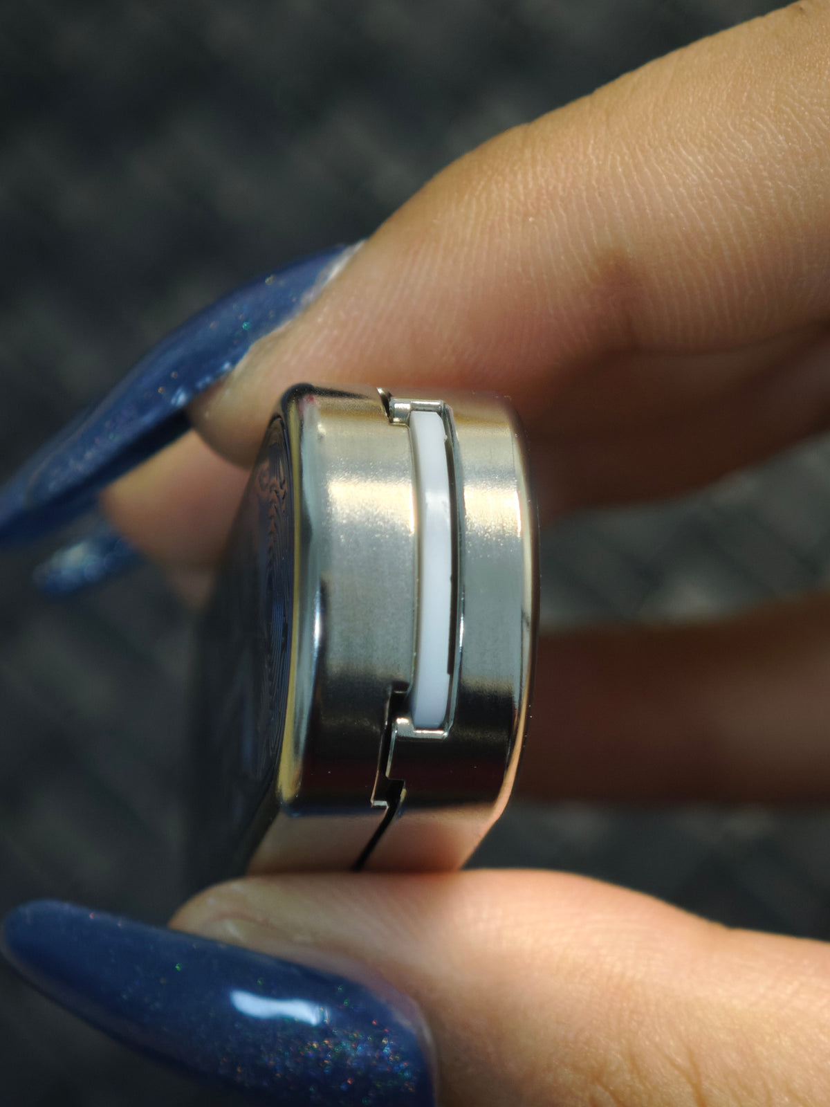 Ming Yin Titanium Stonewashed