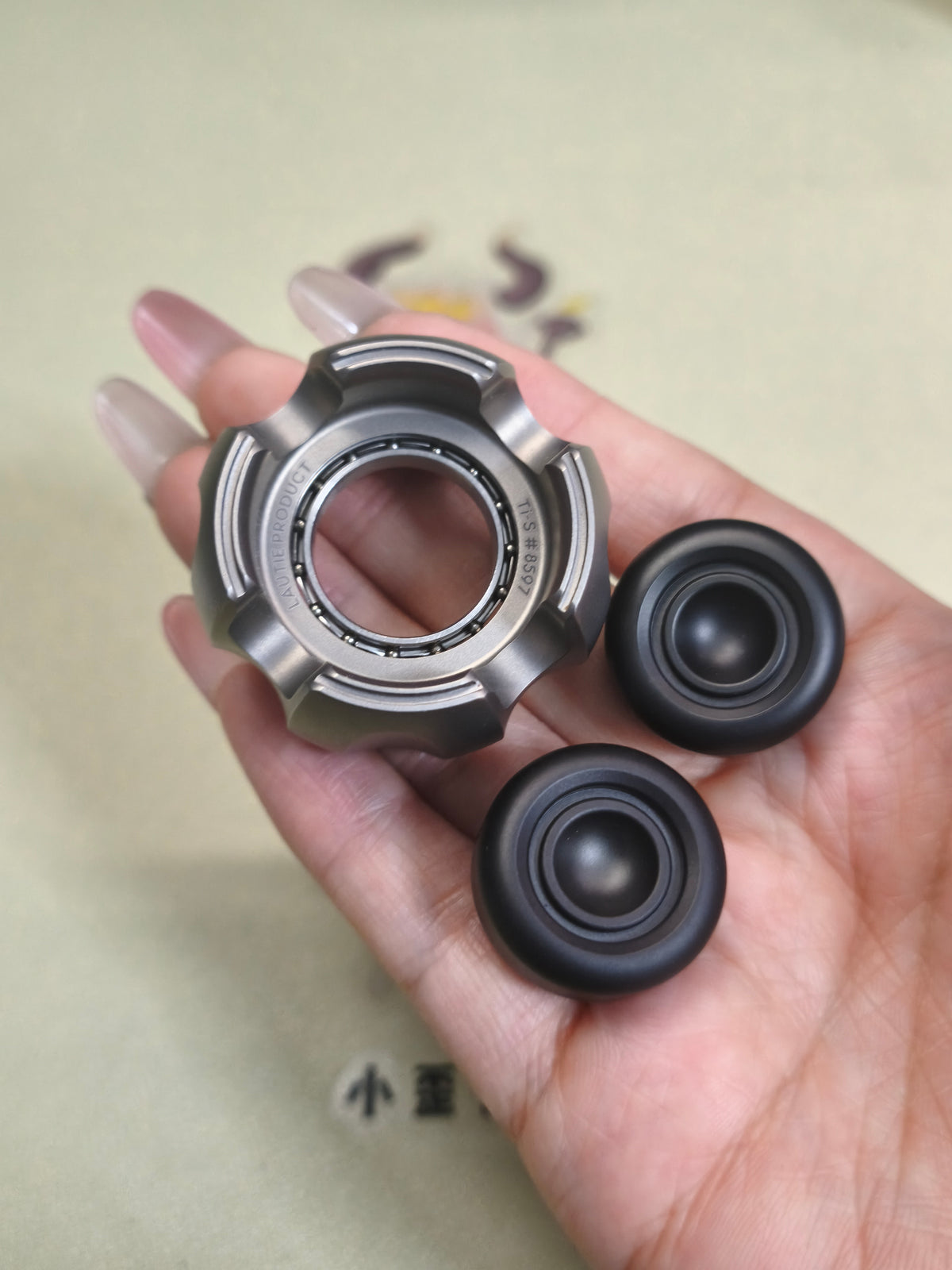 Noiz Titanium