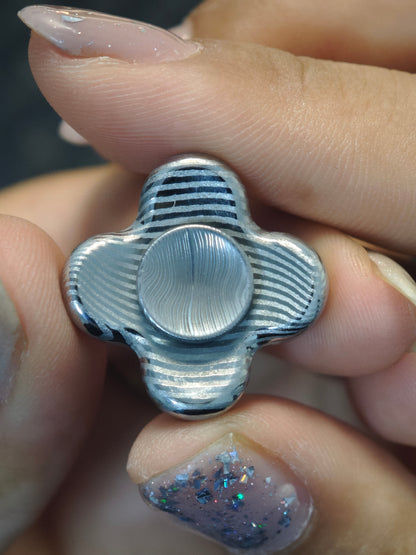 Kiddo Damasteel
